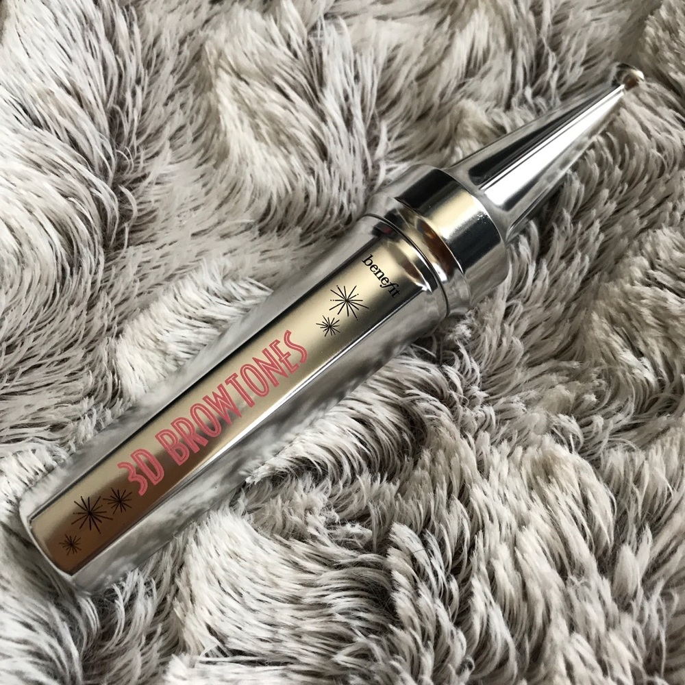 Benefit cosmetics 3D BROWtone in 2